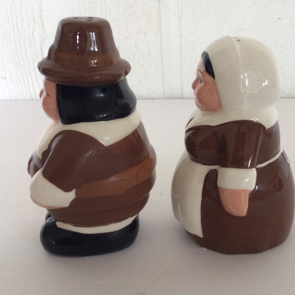 PUBLIX VINTAGE THE PILGRIM PAIR SALT AND PEPPER SHAKERS NWT - Picture 6 of 10